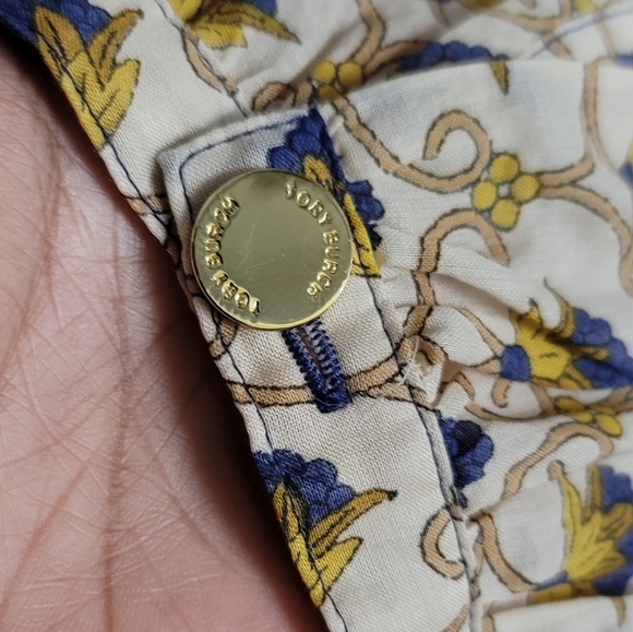 Tory Burch Size 10 long sleeve blouse - Picture 8 of 12